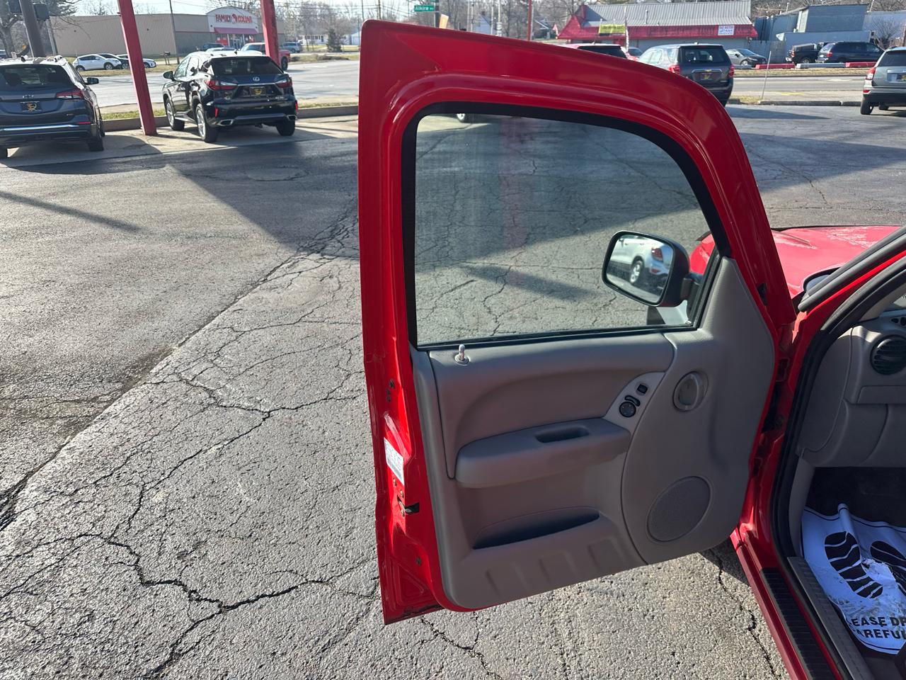 Jeep Liberty 4dr Sport 4WD 2003