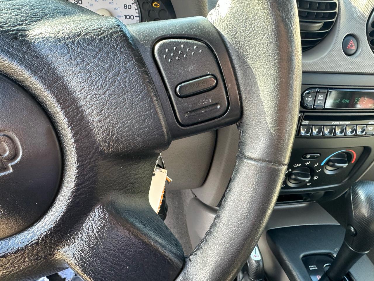 Jeep Liberty 4dr Sport 4WD 2003