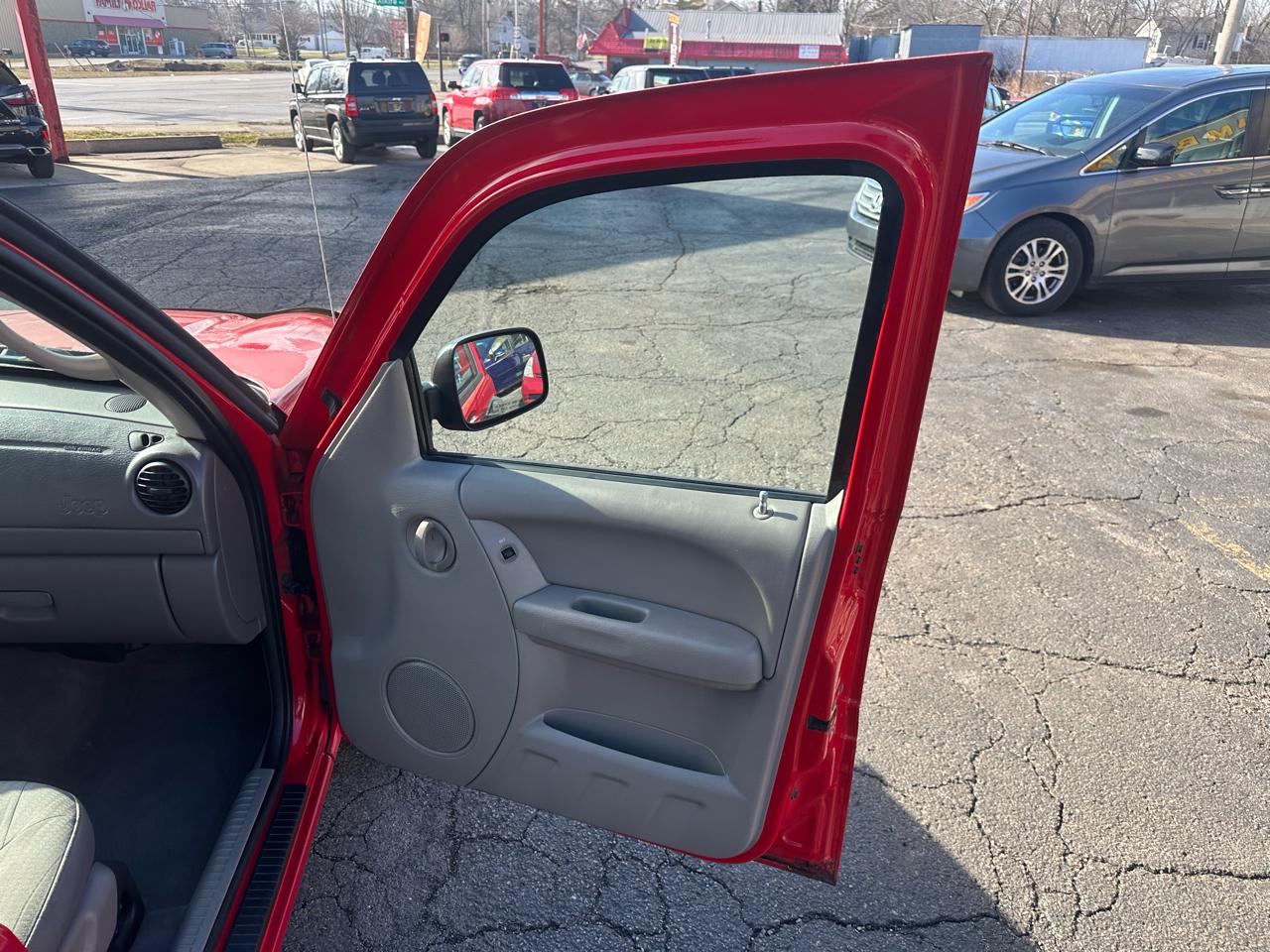 Jeep Liberty 4dr Sport 4WD 2003