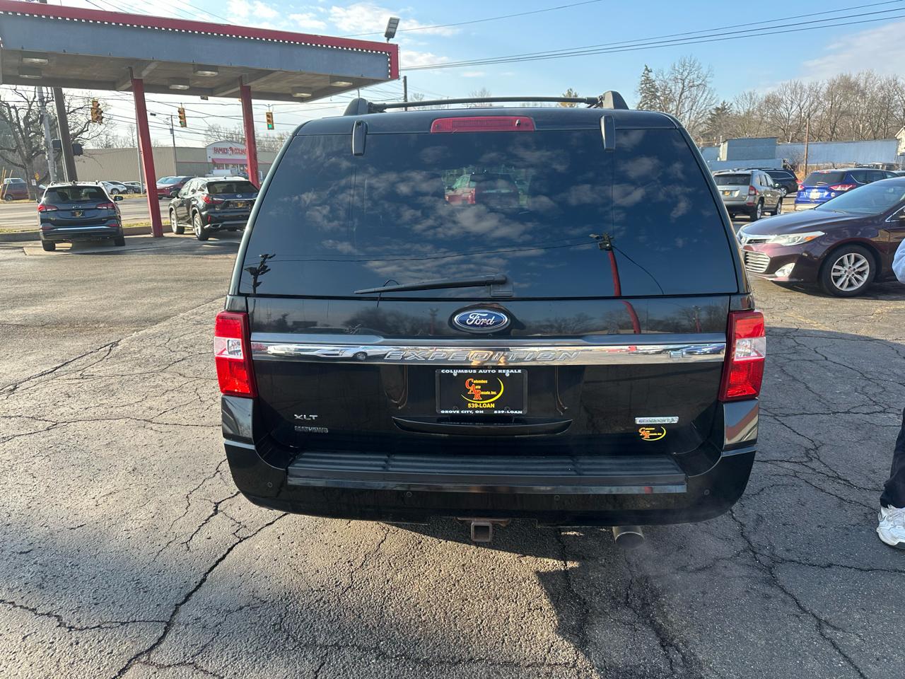 Ford Expedition EL 4WD 4dr XLT 2015