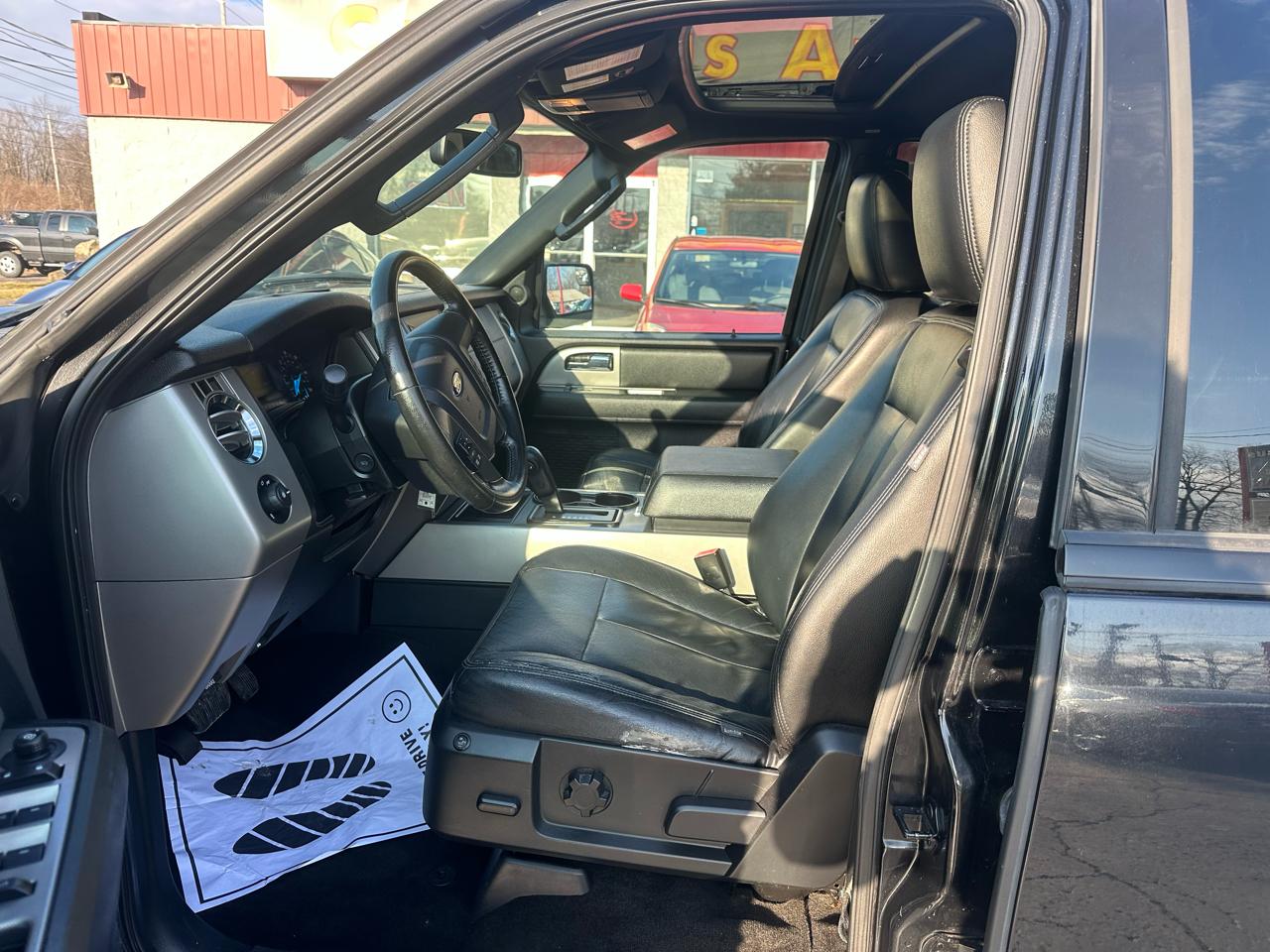 Ford Expedition EL 4WD 4dr XLT 2015