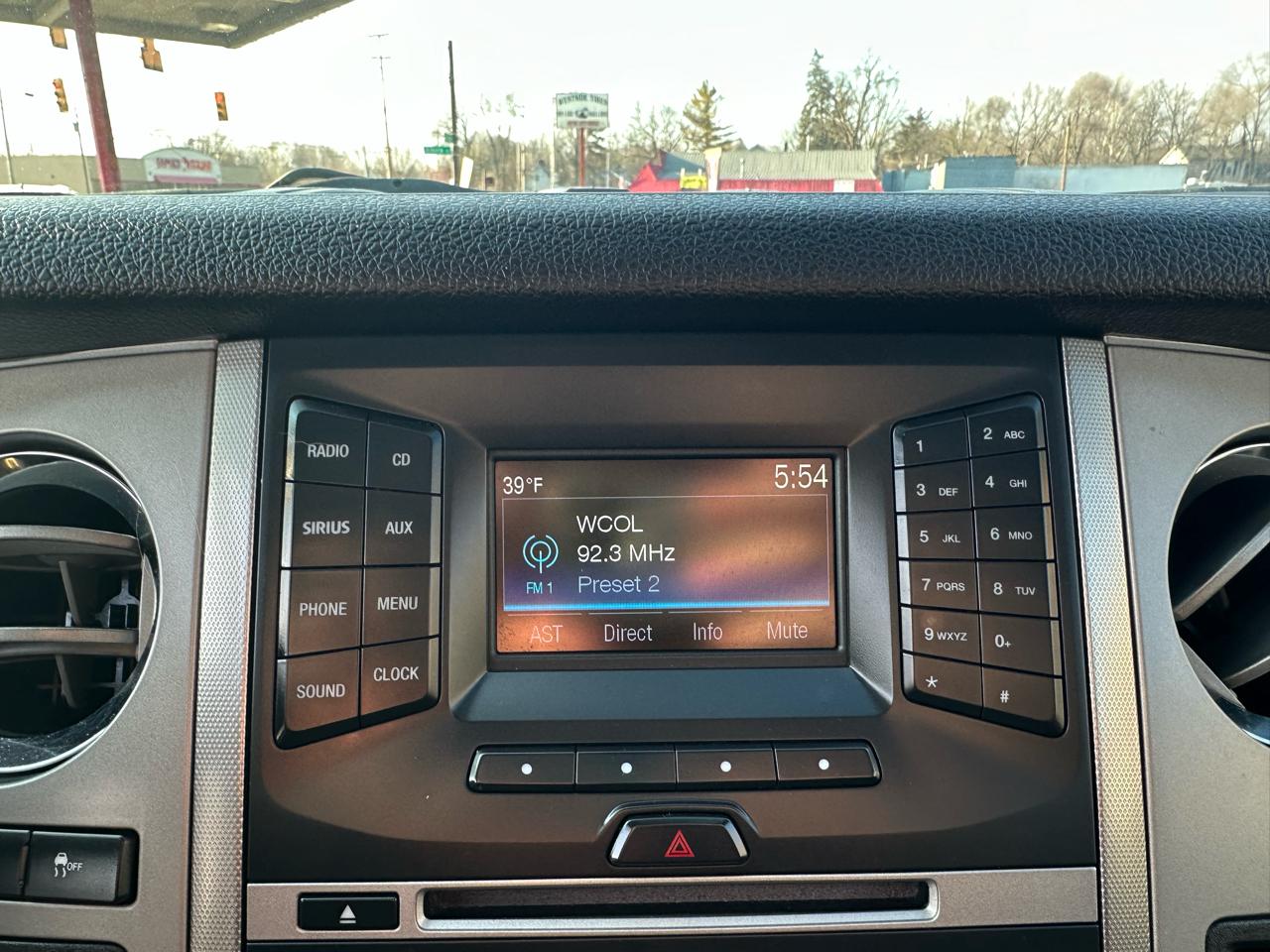 Ford Expedition EL 4WD 4dr XLT 2015