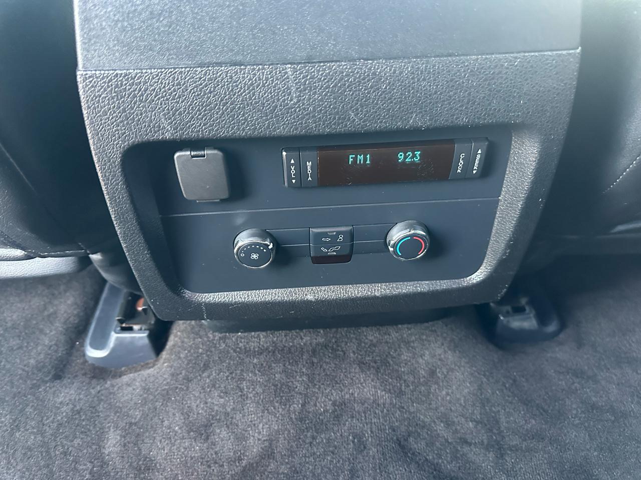 Ford Expedition EL 4WD 4dr XLT 2015