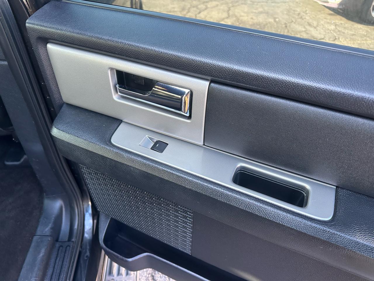 Ford Expedition EL 4WD 4dr XLT 2015