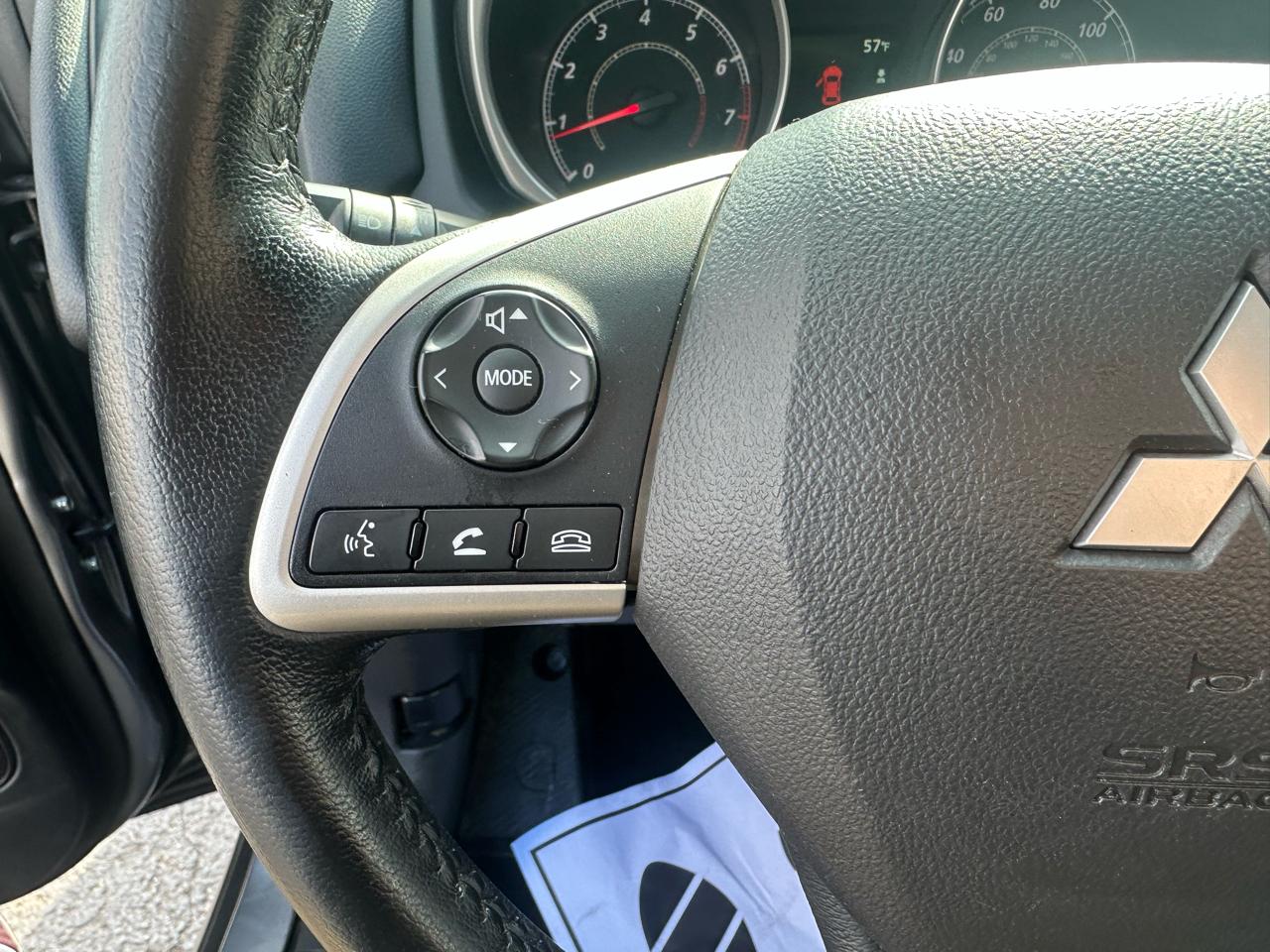 Mitsubishi Outlander Sport 2WD 4dr Man ES 2014