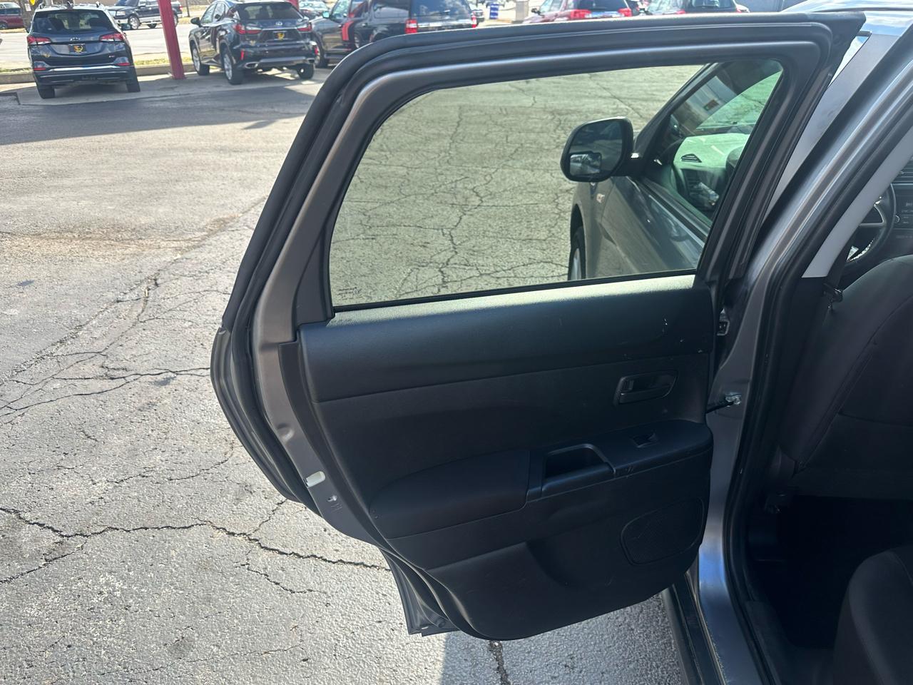 Mitsubishi Outlander Sport 2WD 4dr Man ES 2014