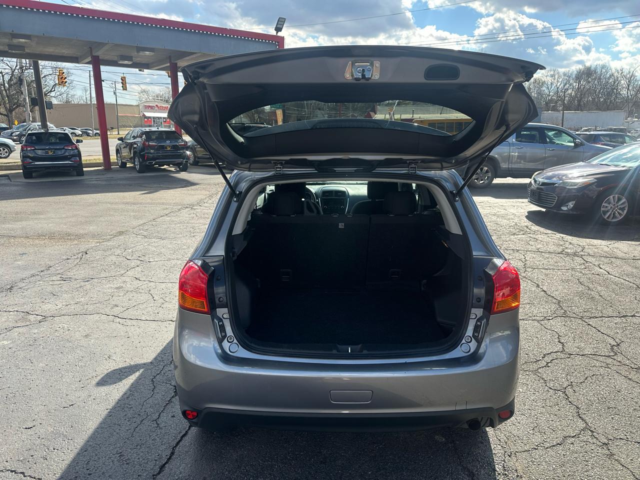 Mitsubishi Outlander Sport 2WD 4dr Man ES 2014