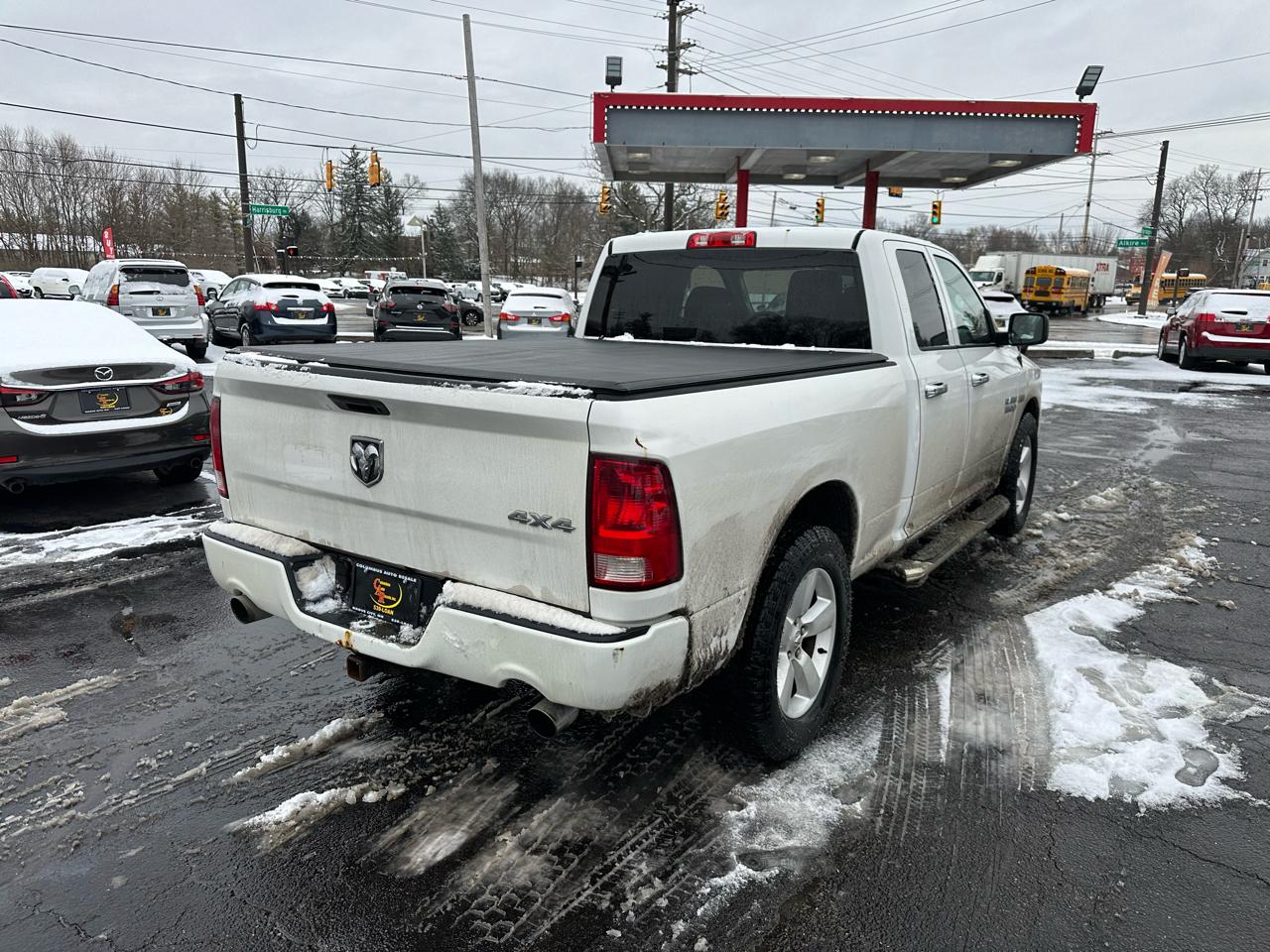 RAM 1500 4WD Quad Cab 140.5" Express 2014