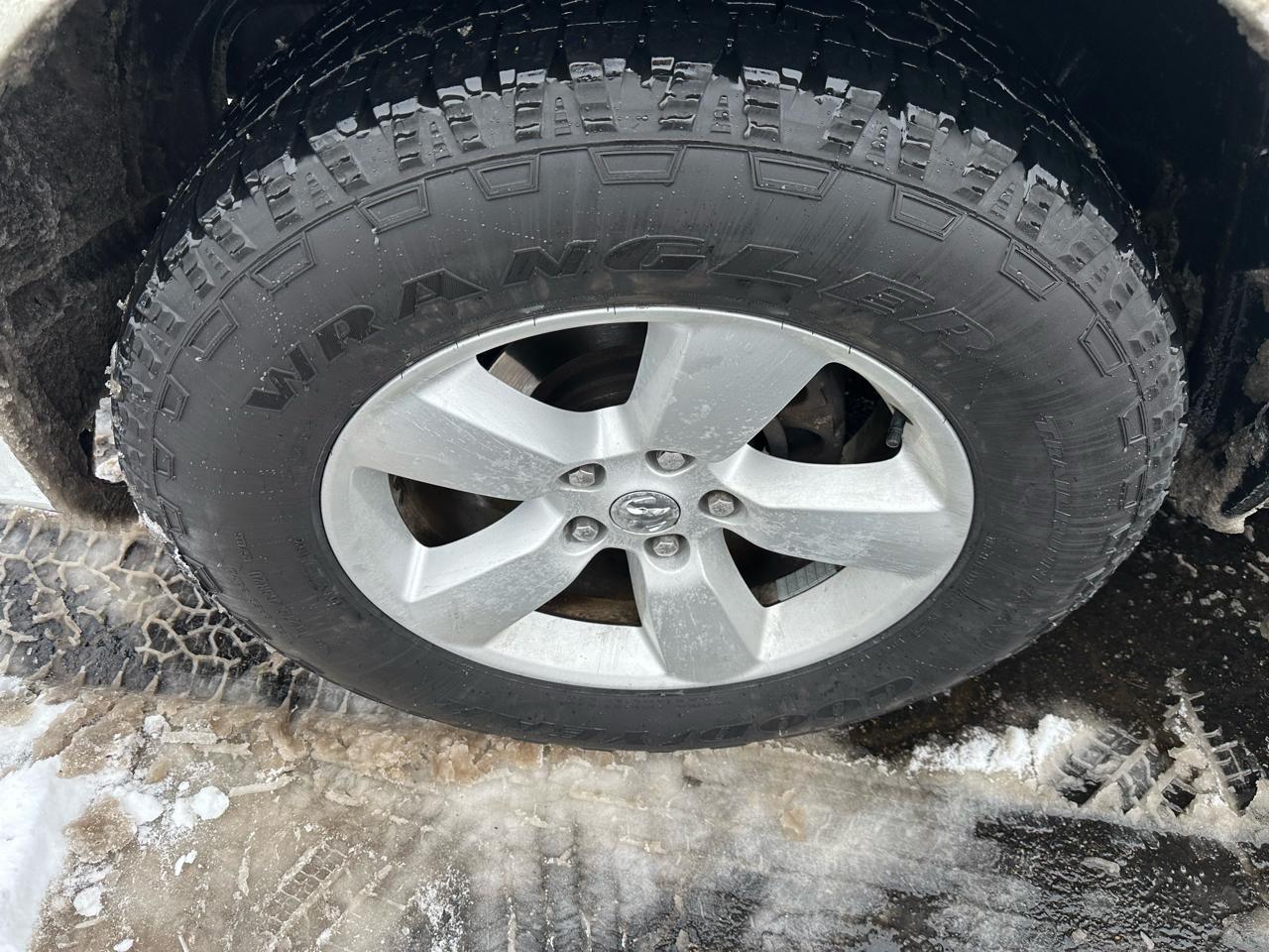 RAM 1500 4WD Quad Cab 140.5" Express 2014