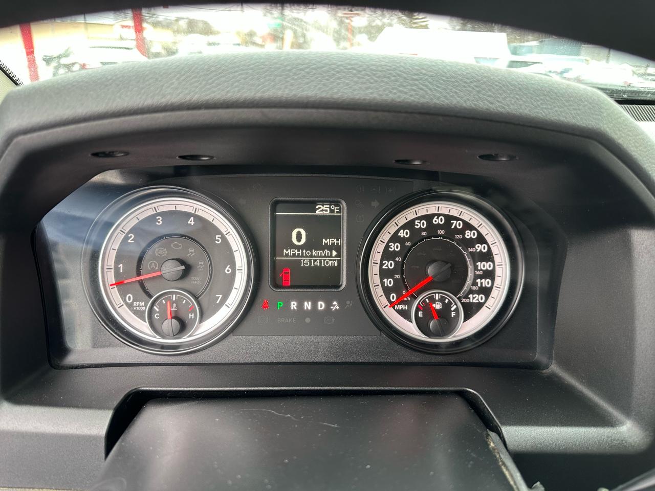 RAM 1500 4WD Quad Cab 140.5" Express 2014