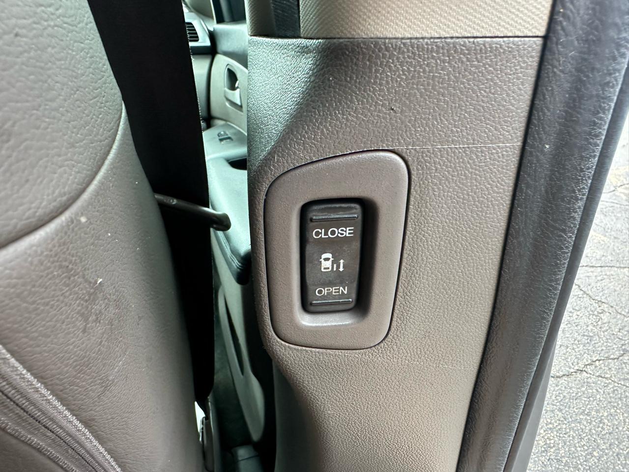 Honda Odyssey 5dr EX-L 2012