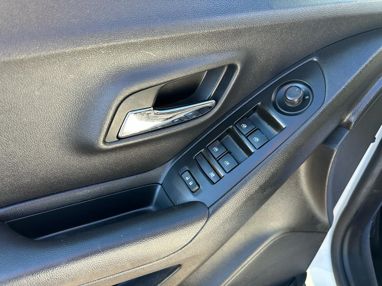 Chevrolet Trax AWD 4dr LS 2020