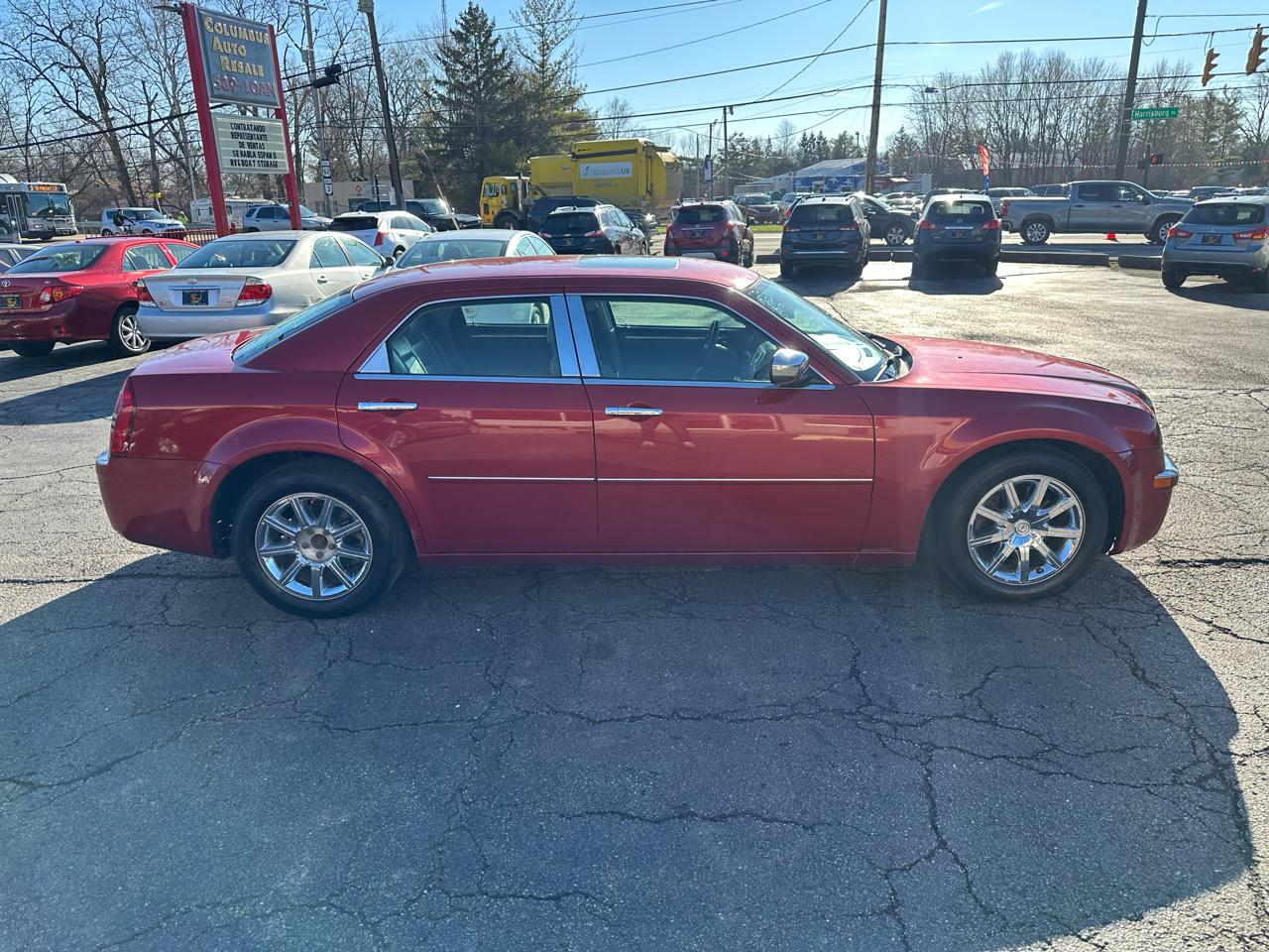 Chrysler 300 4dr Sdn 300C RWD 2007