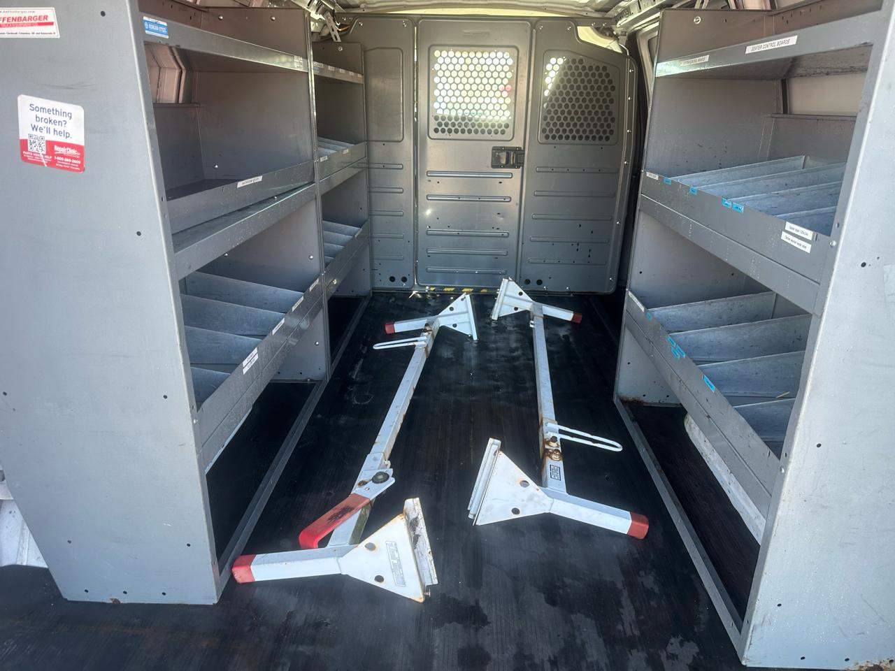 Chevrolet Express Cargo Van RWD 1500 135" 2011