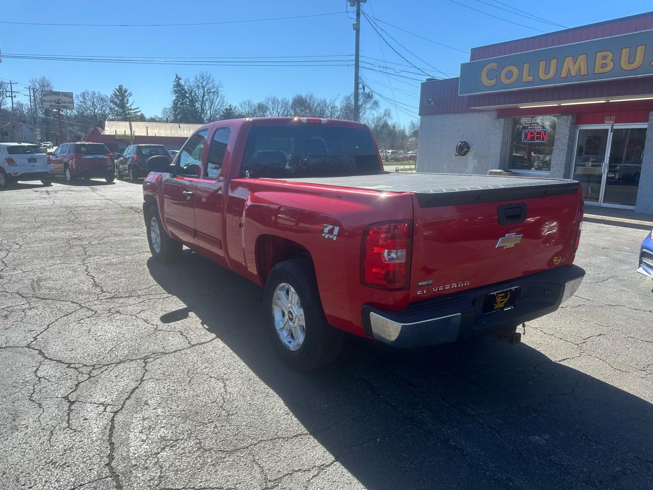 Chevrolet Silverado 1500 4WD Ext Cab 143.5" LT 2009