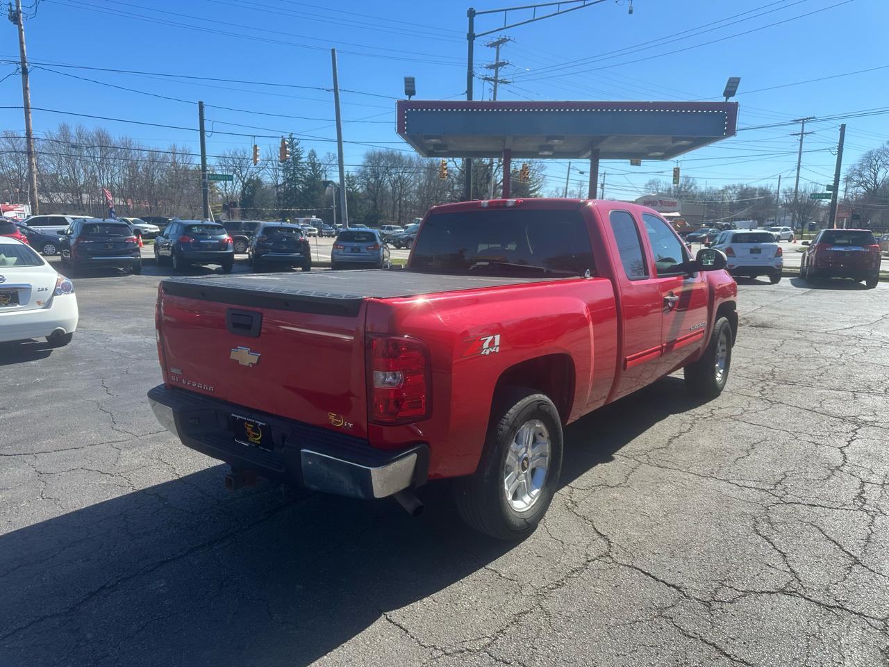 Chevrolet Silverado 1500 4WD Ext Cab 143.5" LT 2009