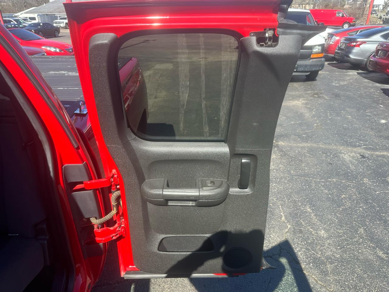 Chevrolet Silverado 1500 4WD Ext Cab 143.5" LT 2009