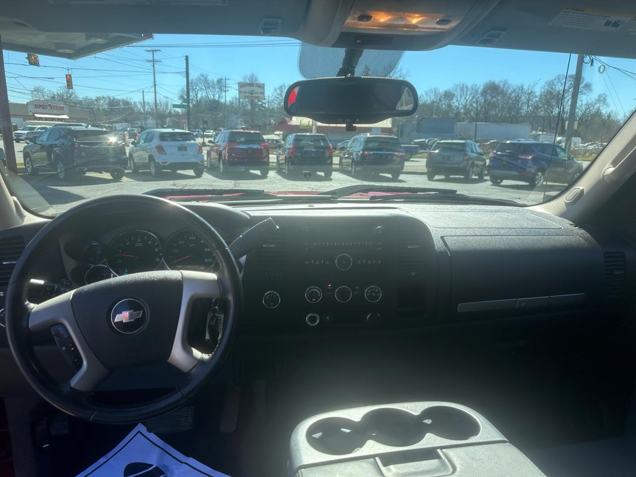 Chevrolet Silverado 1500 4WD Ext Cab 143.5" LT 2009