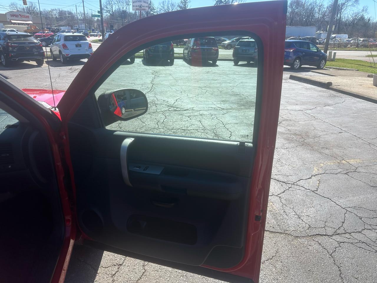 Chevrolet Silverado 1500 4WD Ext Cab 143.5" LT 2009