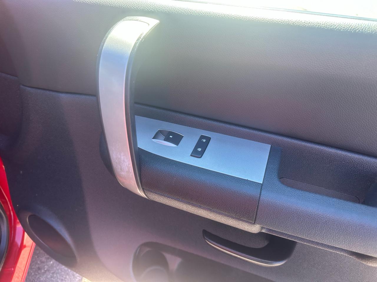 Chevrolet Silverado 1500 4WD Ext Cab 143.5" LT 2009