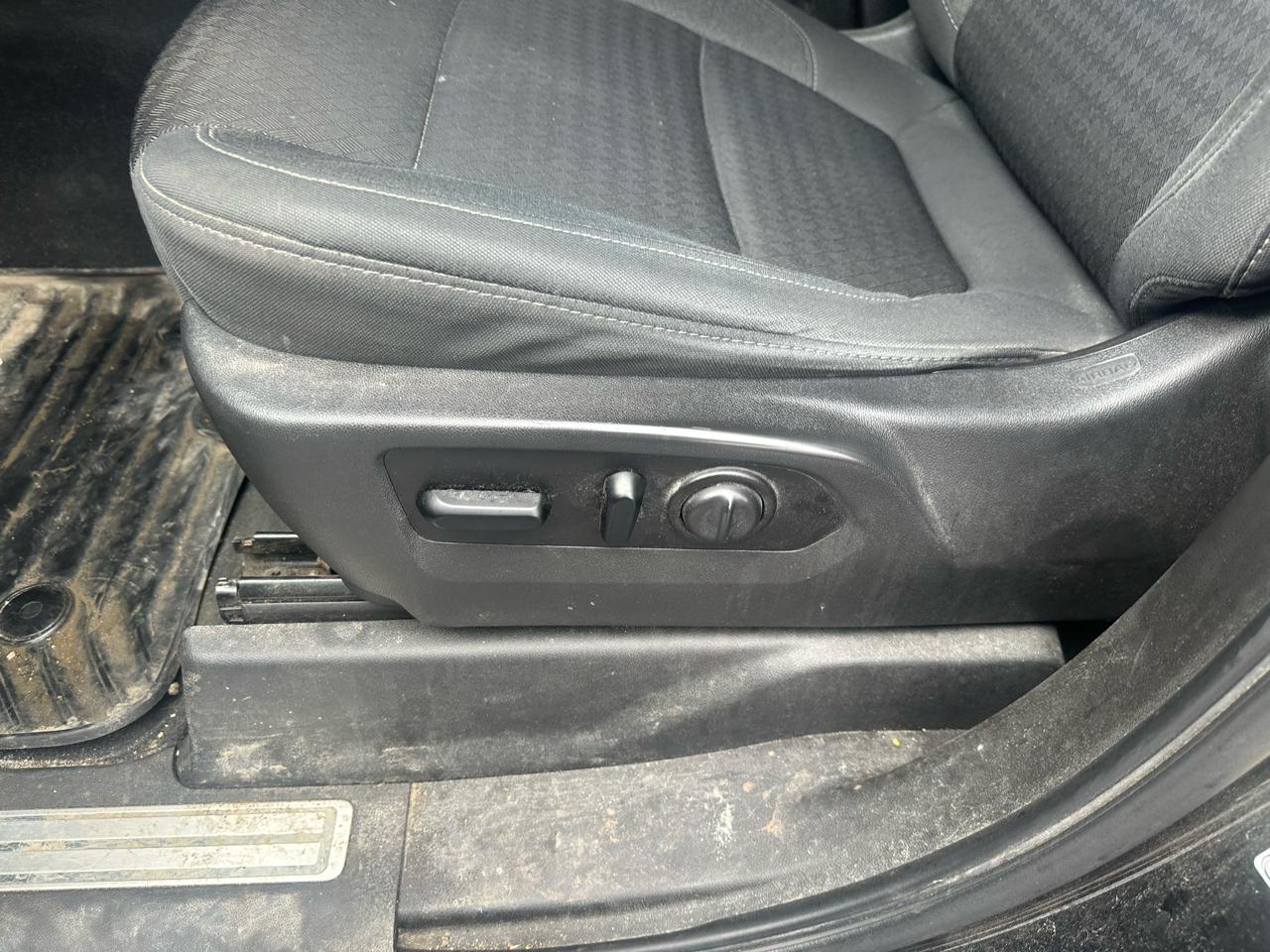 Chevrolet Silverado 3500HD 4WD Crew Cab 172" LT 2021