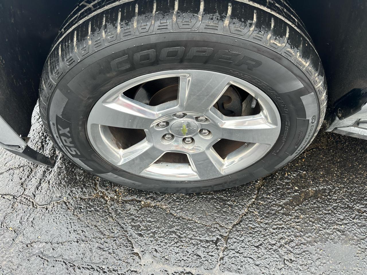 Chevrolet Tahoe 4WD 4dr LT 2015