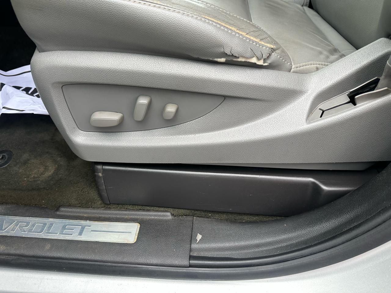 Chevrolet Tahoe 4WD 4dr LT 2015