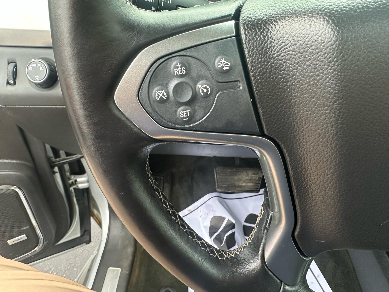 Chevrolet Tahoe 4WD 4dr LT 2015