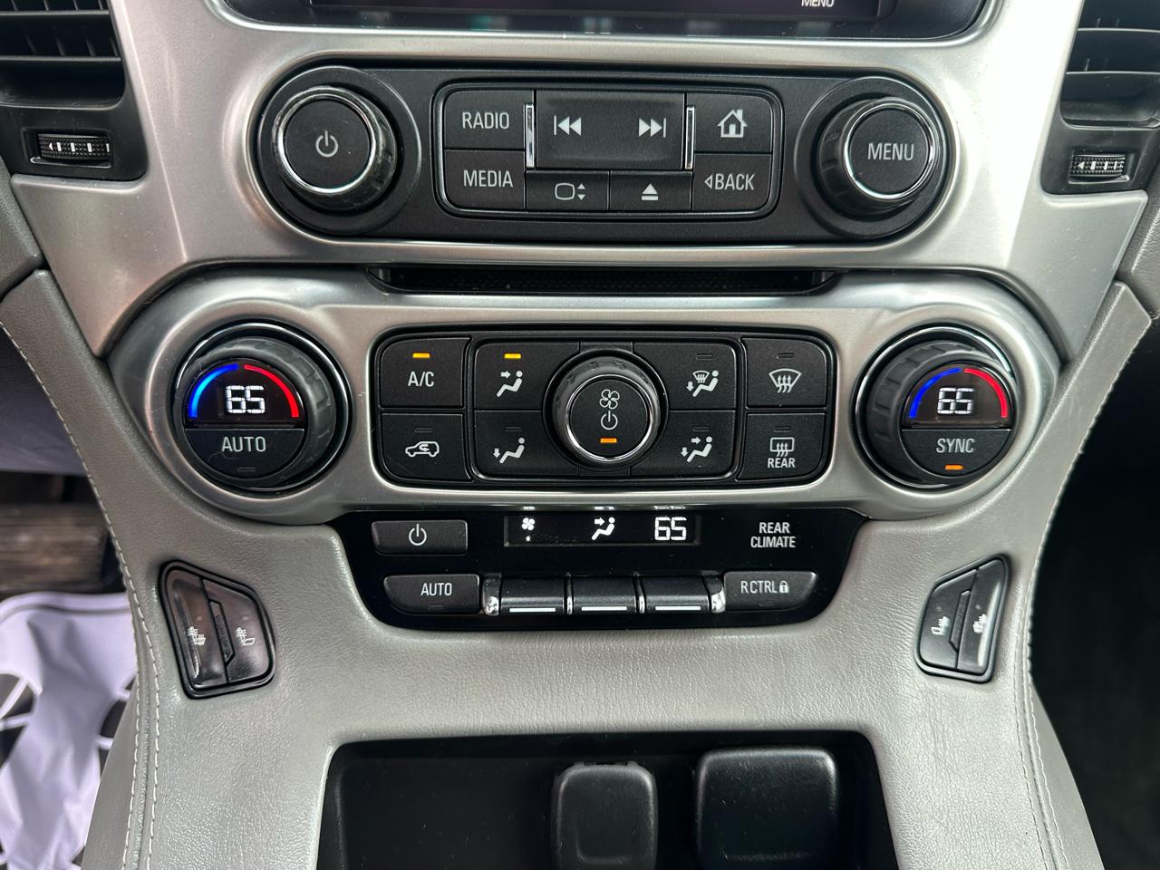 Chevrolet Tahoe 4WD 4dr LT 2015