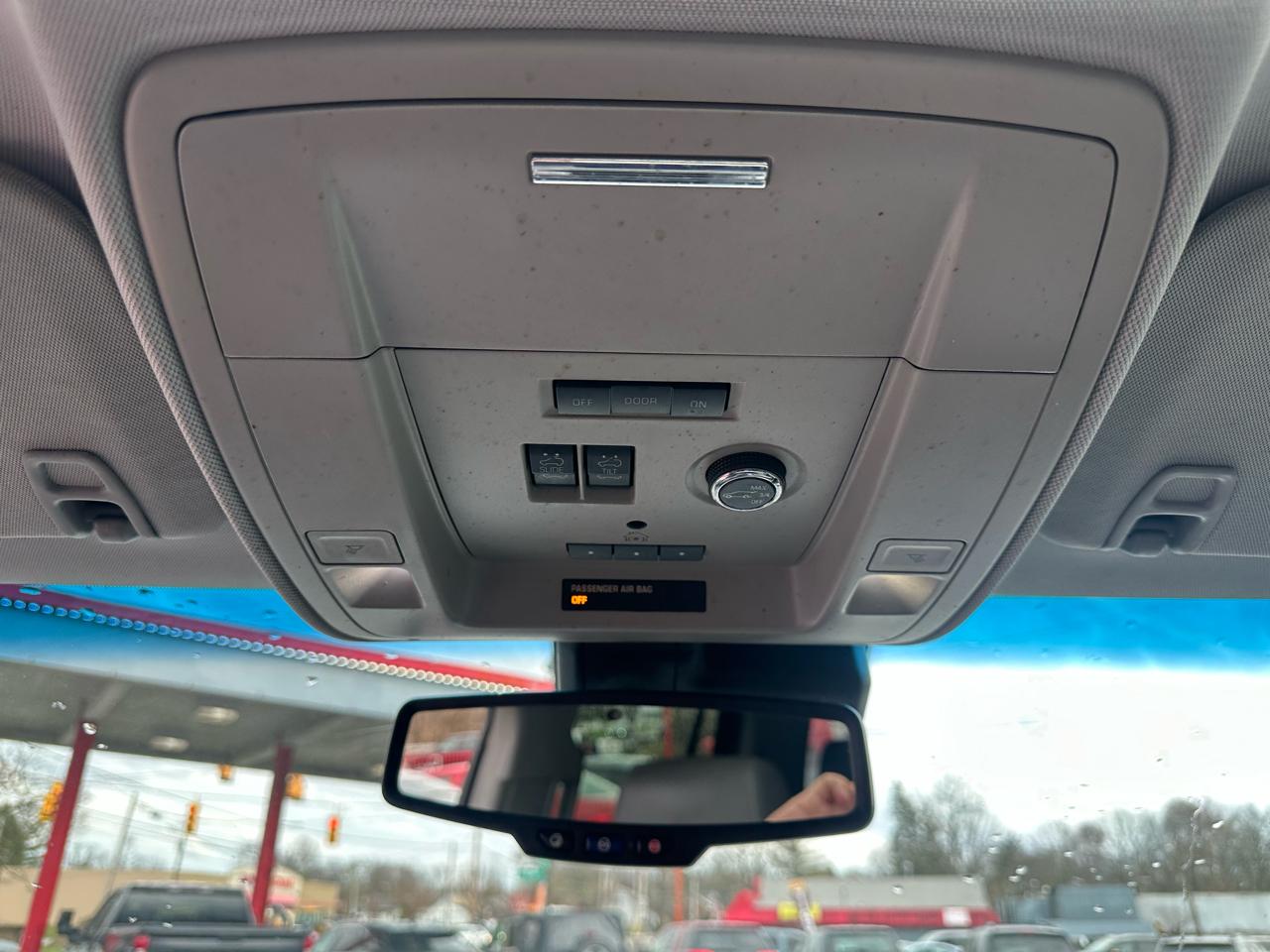 Chevrolet Tahoe 4WD 4dr LT 2015