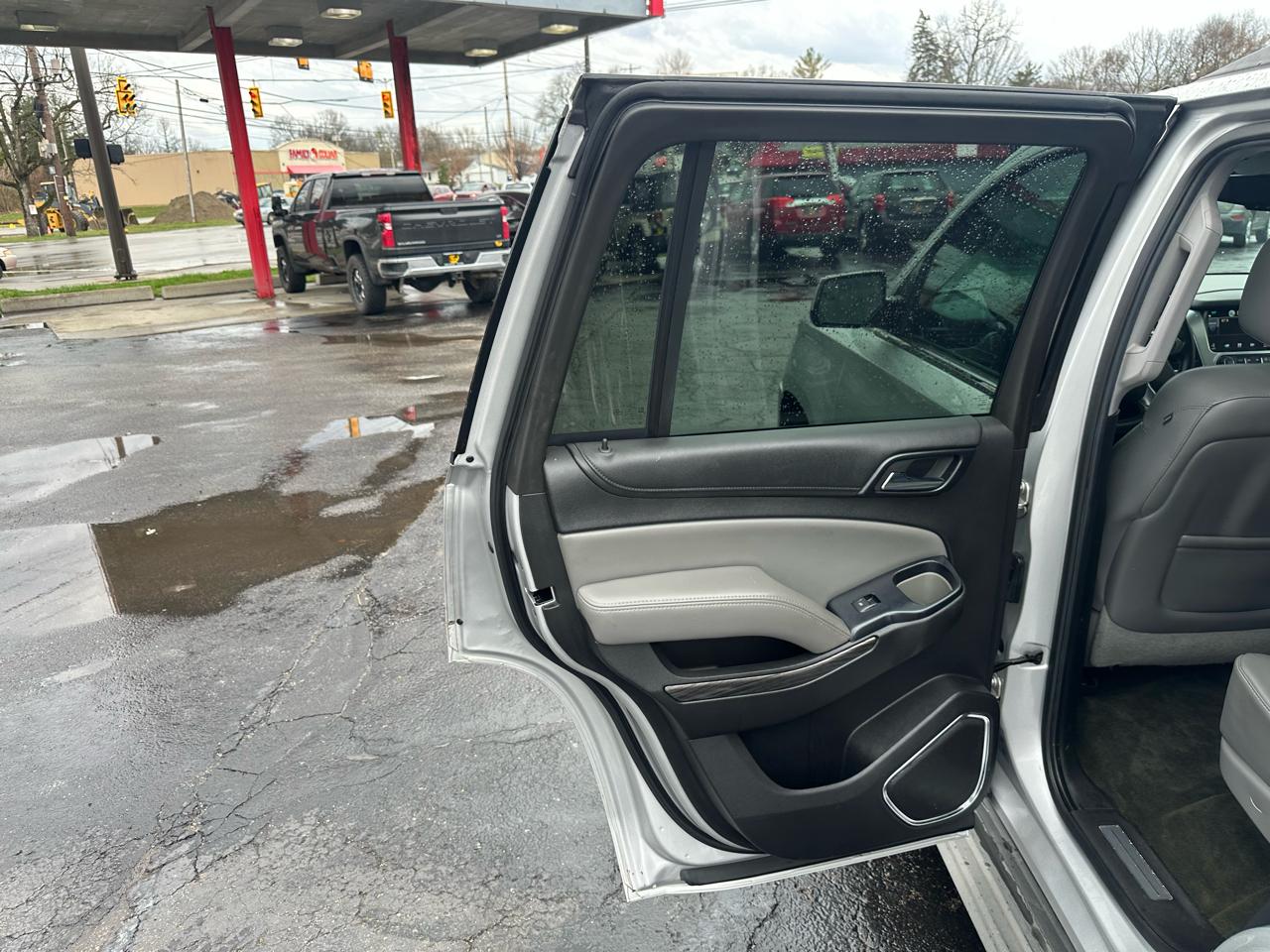 Chevrolet Tahoe 4WD 4dr LT 2015