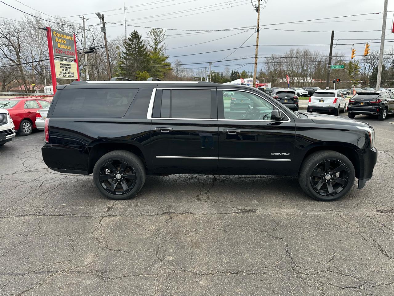GMC Yukon XL 4WD 4dr Denali 2016