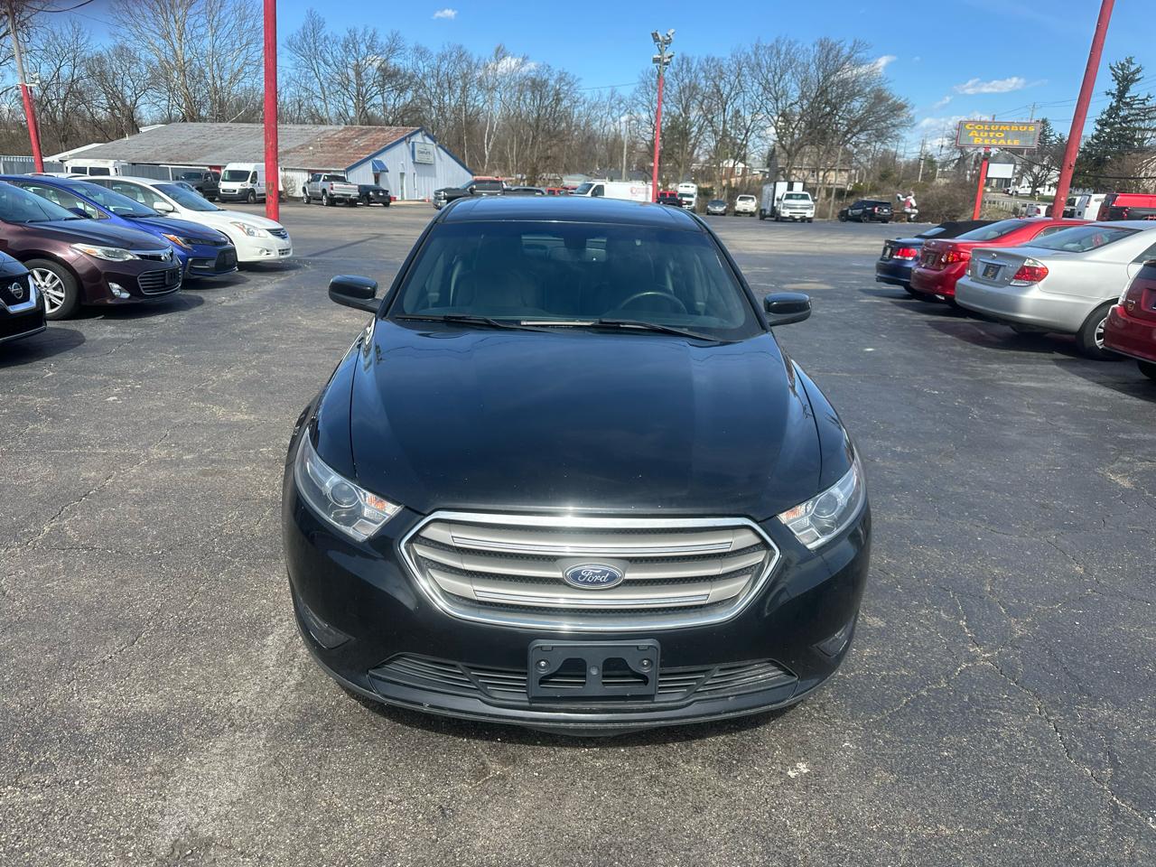 Ford Taurus SEL FWD 2018