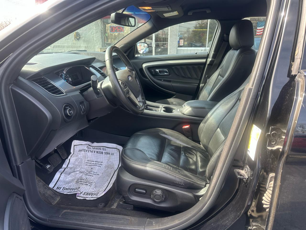 Ford Taurus SEL FWD 2018