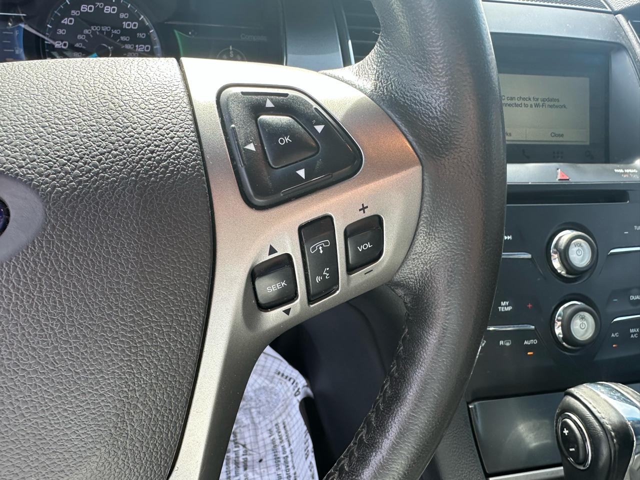 Ford Taurus SEL FWD 2018