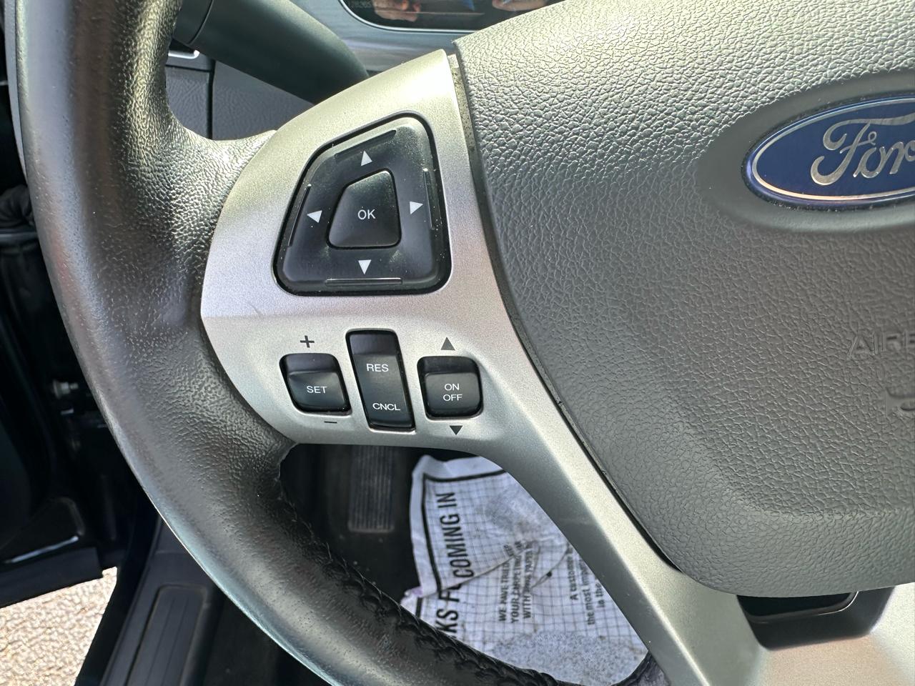 Ford Taurus SEL FWD 2018