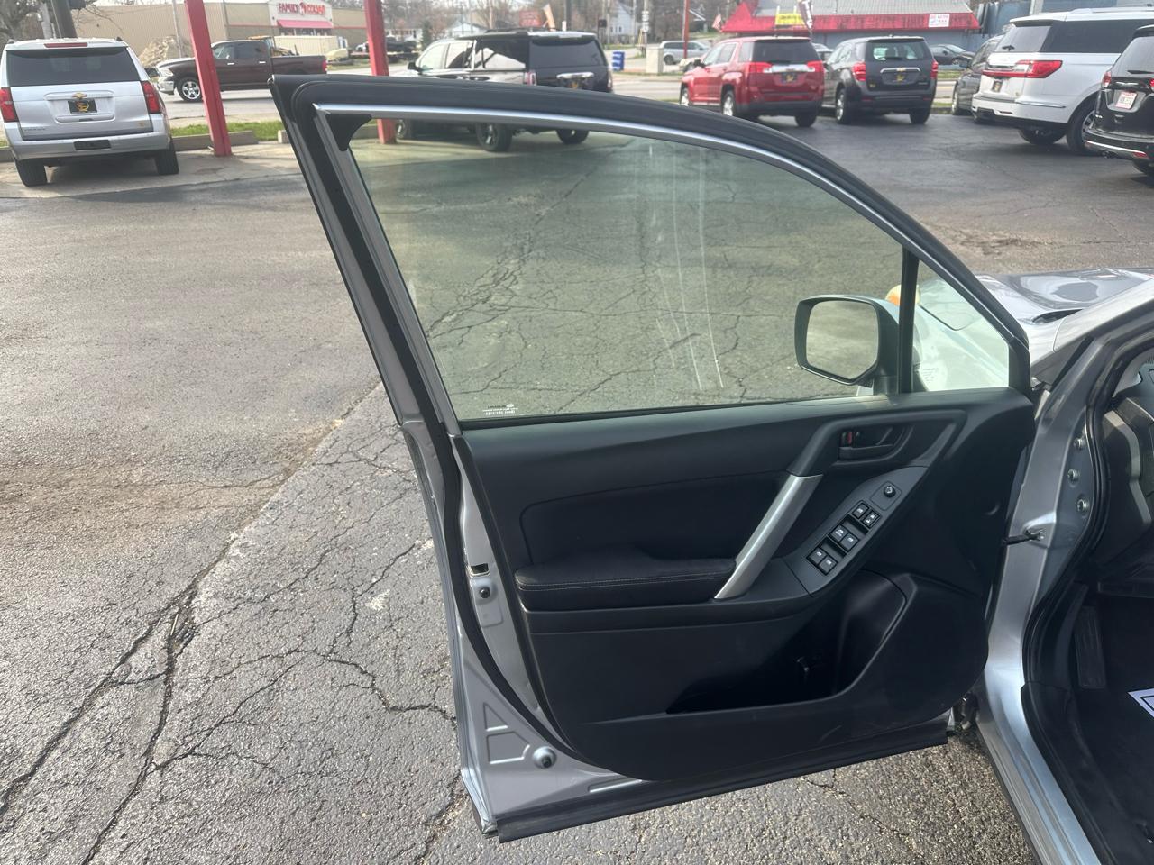 Subaru Forester 4dr Auto 2.5i Premium PZEV 2014