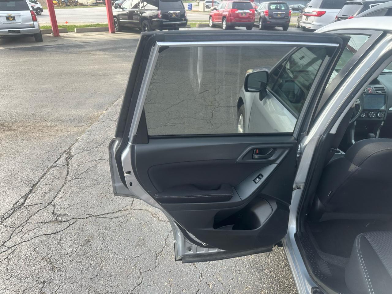 Subaru Forester 4dr Auto 2.5i Premium PZEV 2014