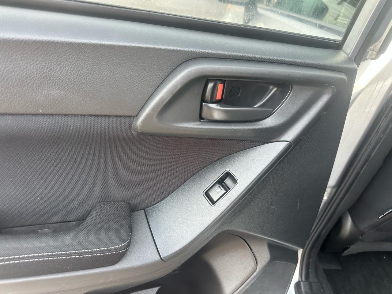 Subaru Forester 4dr Auto 2.5i Premium PZEV 2014