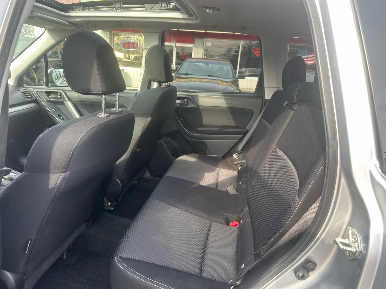 Subaru Forester 4dr Auto 2.5i Premium PZEV 2014