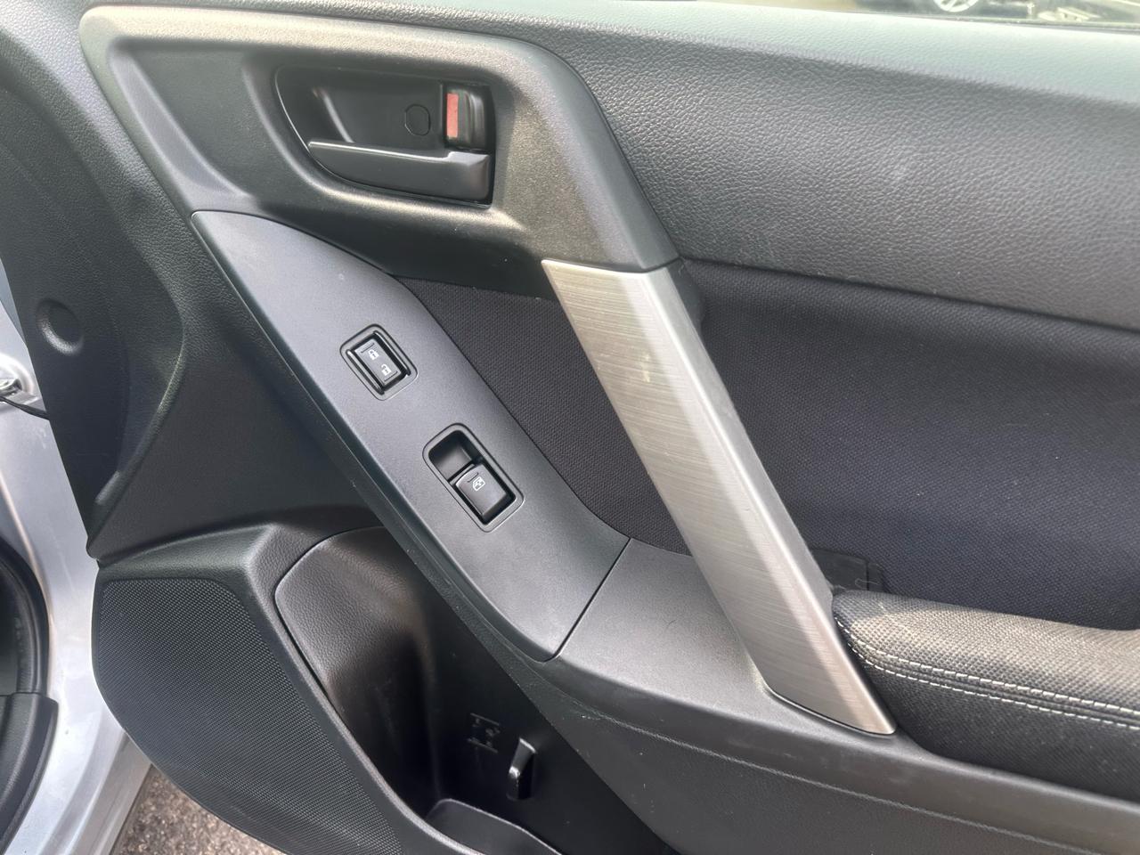 Subaru Forester 4dr Auto 2.5i Premium PZEV 2014