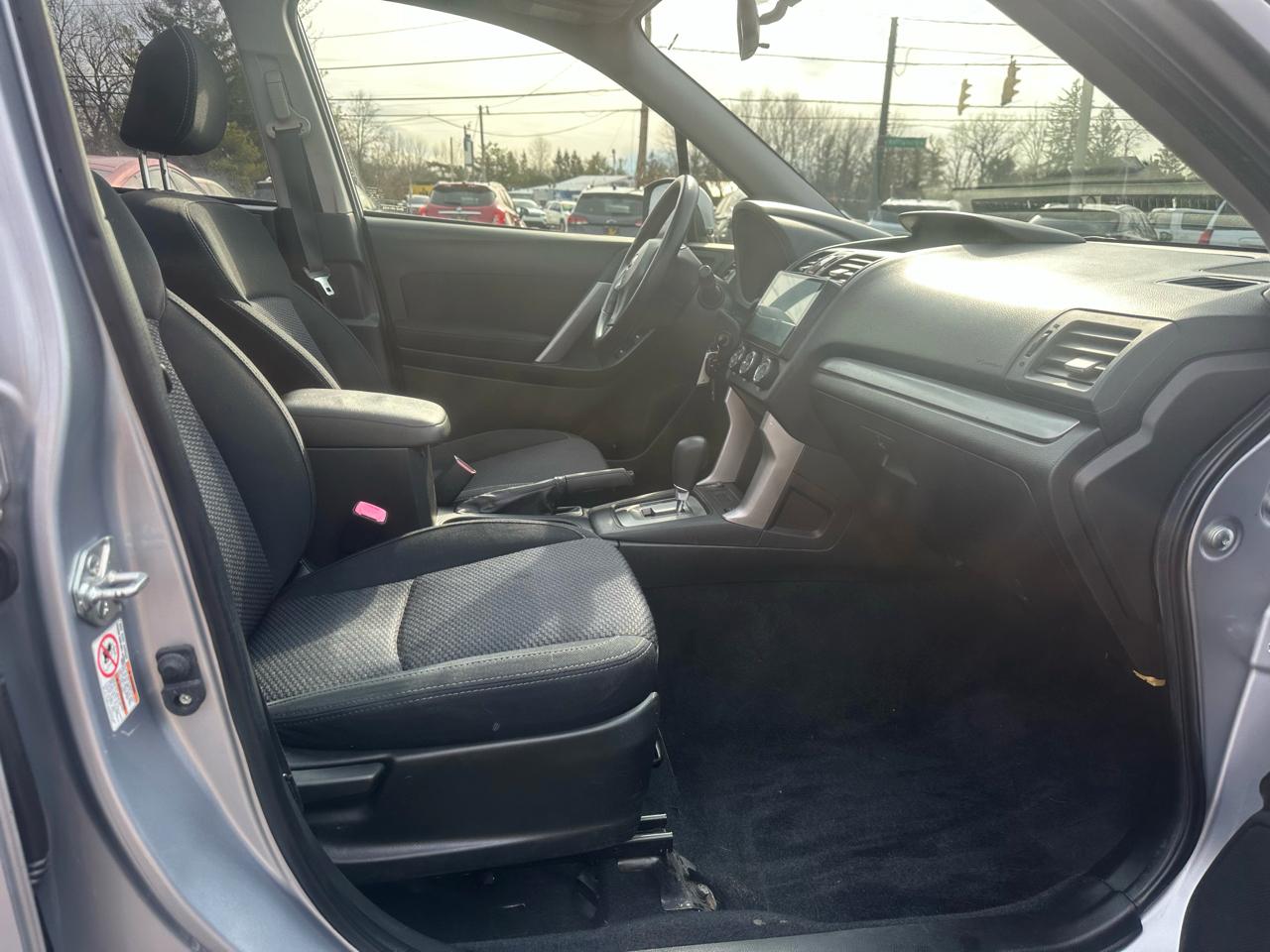 Subaru Forester 4dr Auto 2.5i Premium PZEV 2014