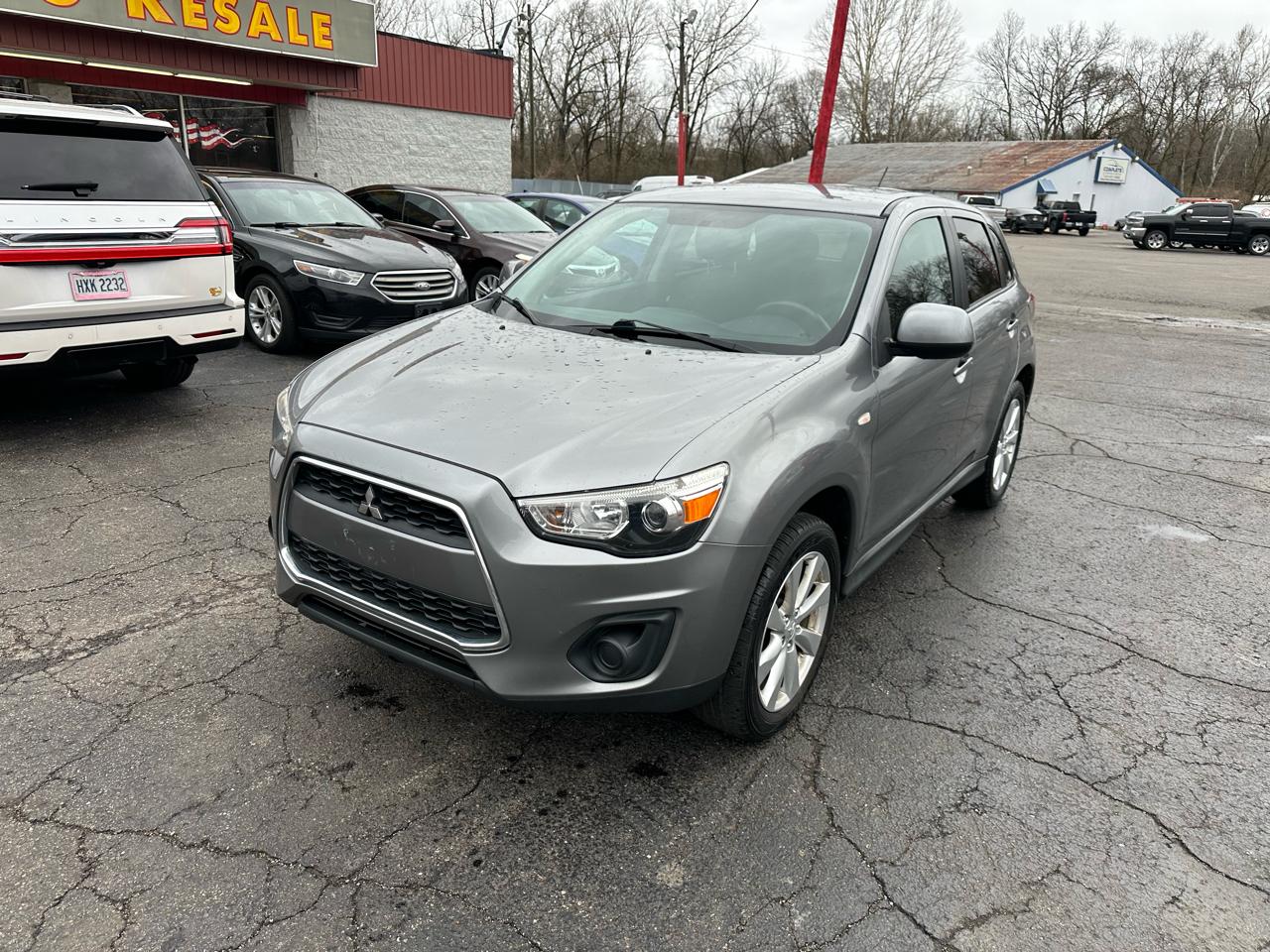 Mitsubishi Outlander Sport 2WD 4dr Man ES 2014