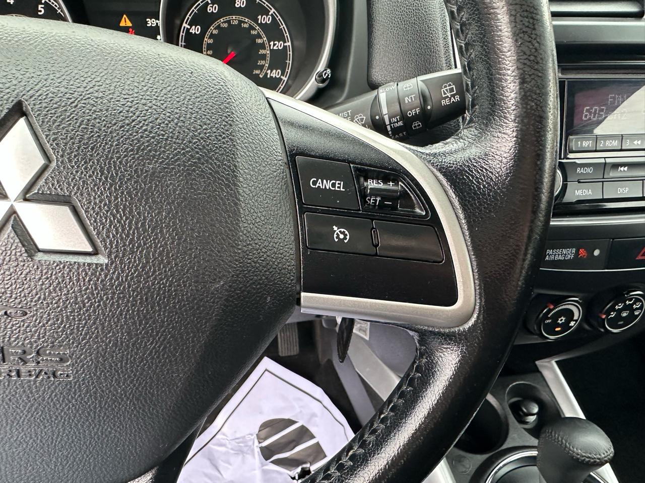 Mitsubishi Outlander Sport 2WD 4dr Man ES 2014