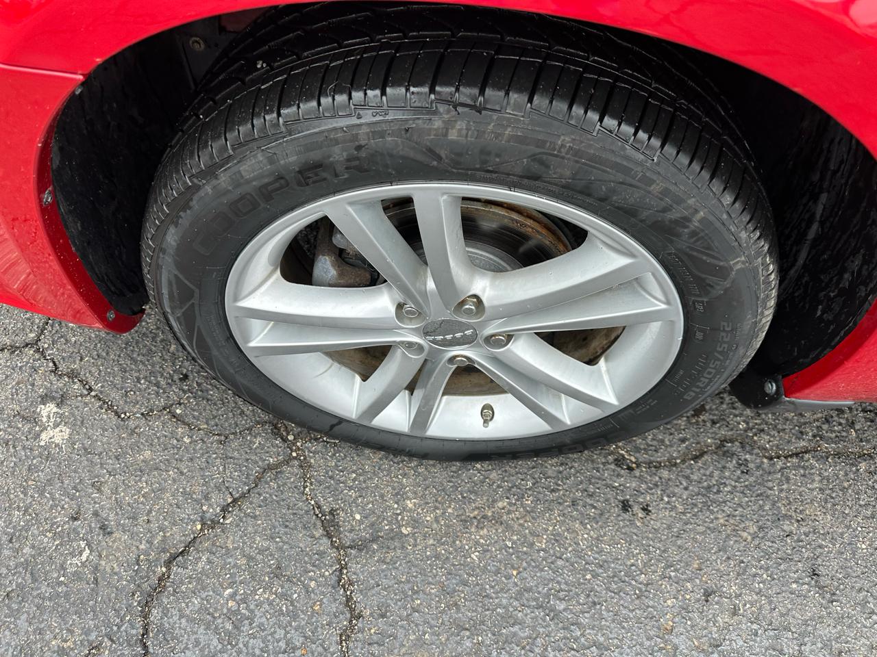 Dodge Avenger 4dr Sdn SXT 2013