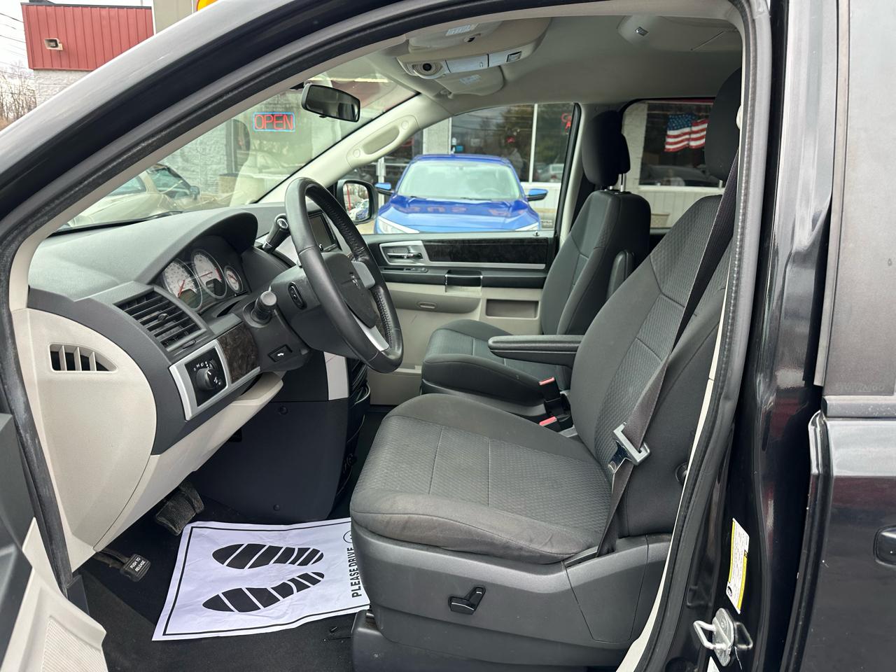 Dodge Grand Caravan 4dr Wgn Crew 2010