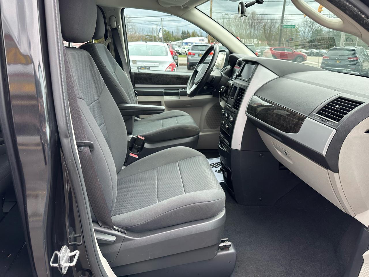 Dodge Grand Caravan 4dr Wgn Crew 2010