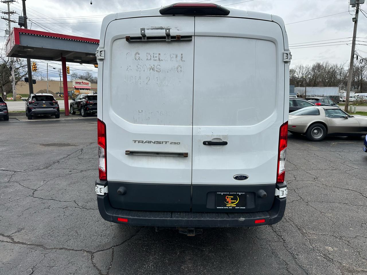 Ford Transit Van T-250 148" Med Rf 9000 GVWR Dual Dr 2018