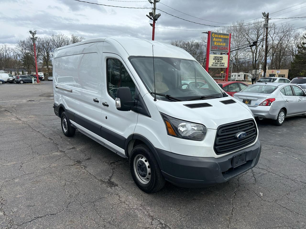 Ford Transit Van T-250 148" Med Rf 9000 GVWR Dual Dr 2018