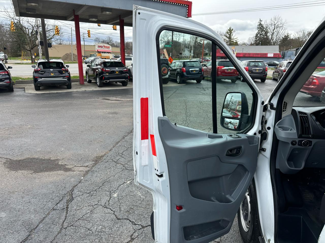 Ford Transit Van T-250 148" Med Rf 9000 GVWR Dual Dr 2018